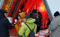 Glühwein Und Kuchen